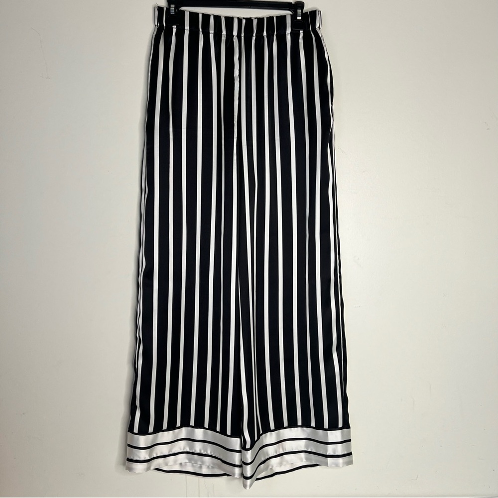 Bailey 44 Silky wide leg pants sz medium